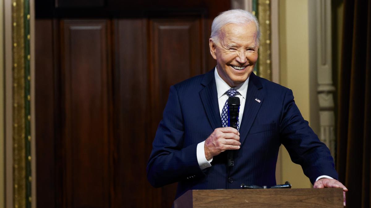 Joe Biden a glumit cu influencerii invitați la Casa Albă și le-a spus că „își caută un loc de muncă”: „De aceea v-am invitat”