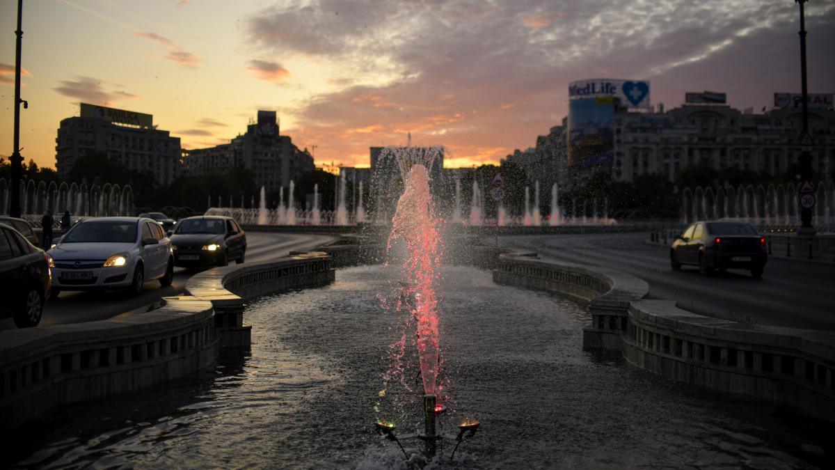 piata unirii bucuresti fantani hepta