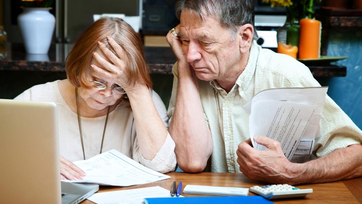 pensionari calcul facturi laptop