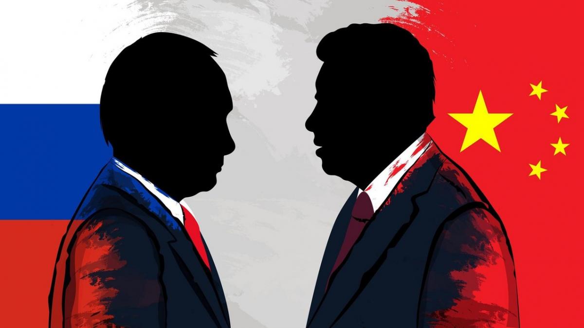 Ilustratie Putin si Xi cu steagurile Rusiei si Chinei in spate