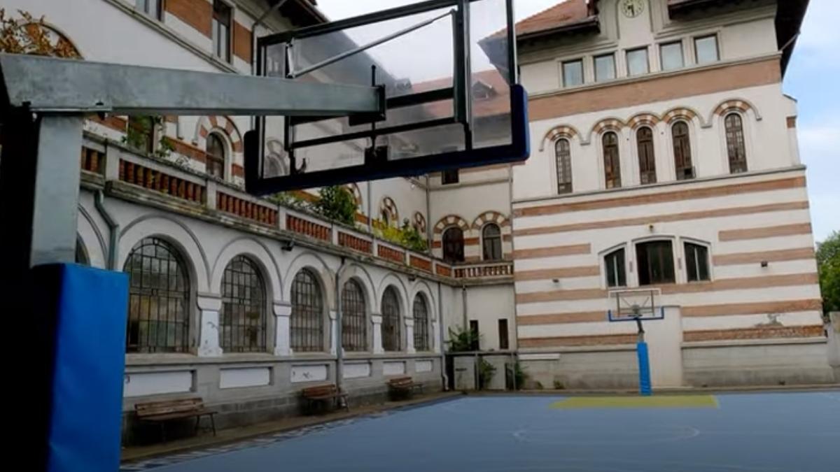 Colegiul National ?Mihai Viteazul? Bucuresti