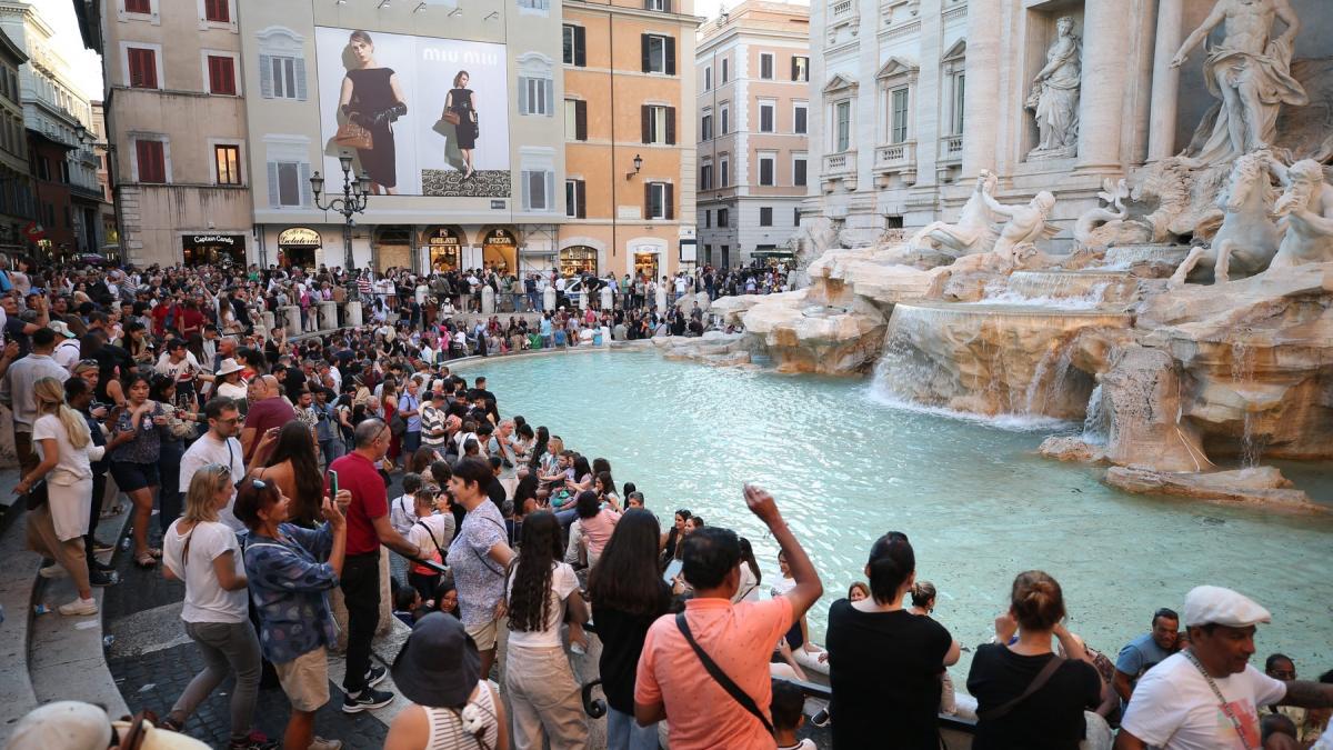 fontana di trevi profimedia