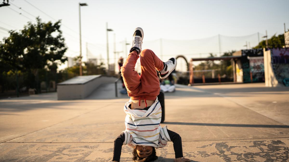 Breakdancer