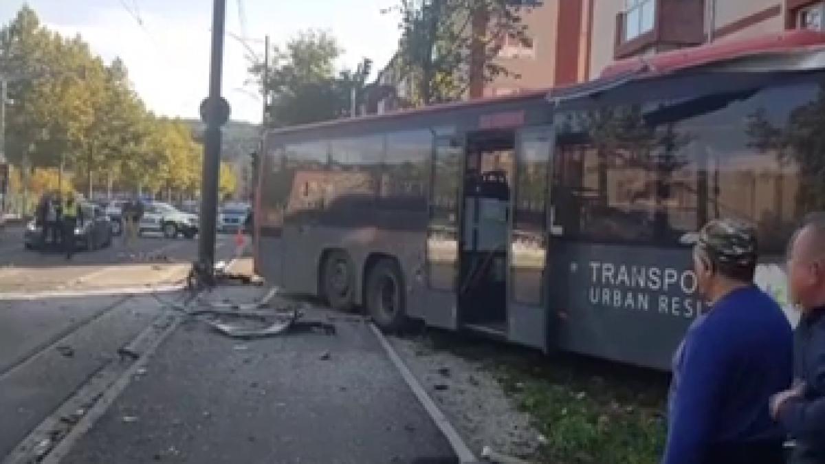 autobuz accident