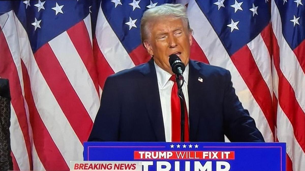 Donald Trump se adresează americanilor în discursul de anunțare a victoriei