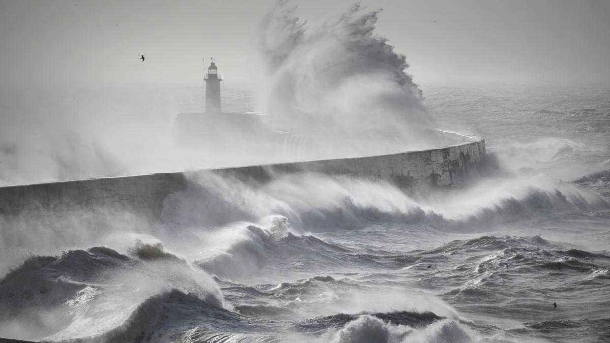 Alertă în Europa unde furtuni vor lovi cu forța unui uragan. Meteorologii au emis alerte cod roșu în Germania și Croația