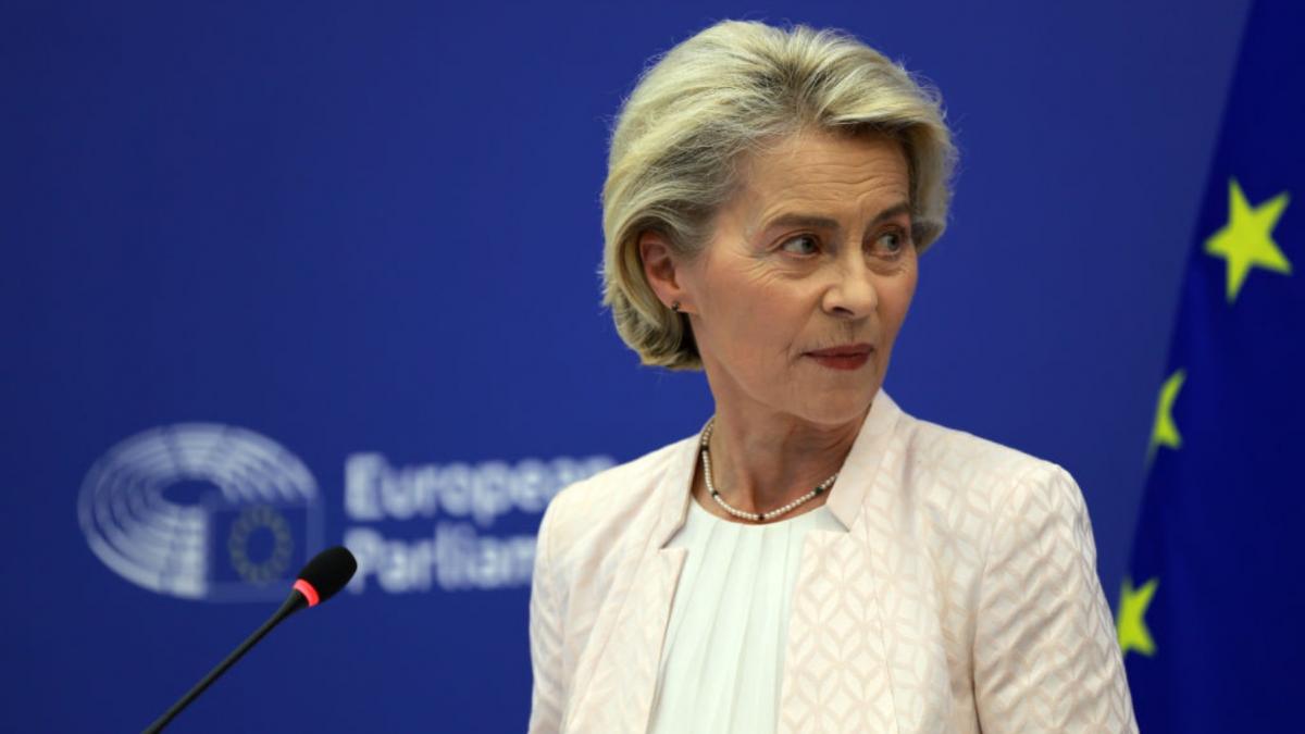 presedinta comisiei europene ursula von der leyen