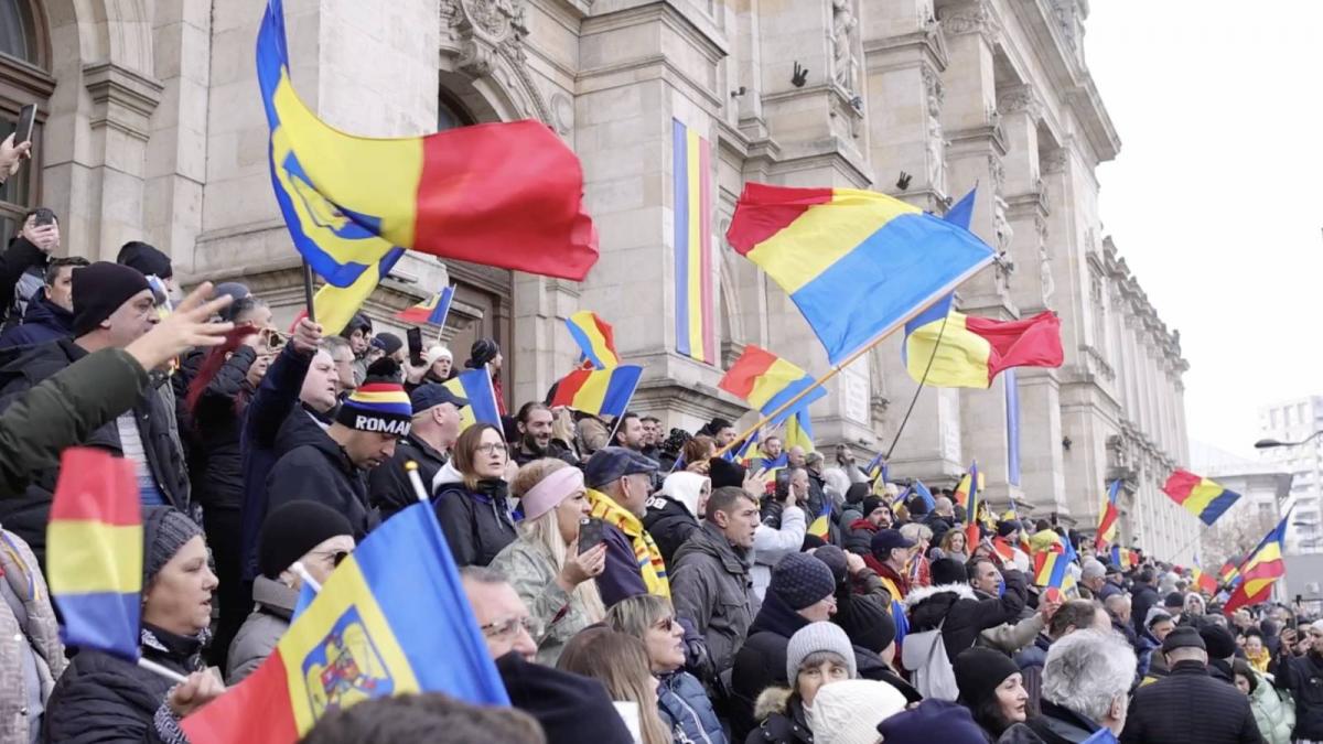 protest sustinatori georgescu curtea de apel bucuresti 30 decembrie 2024