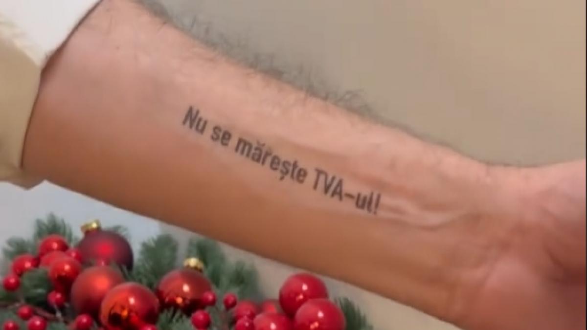 cioalcu tatuat pe mana