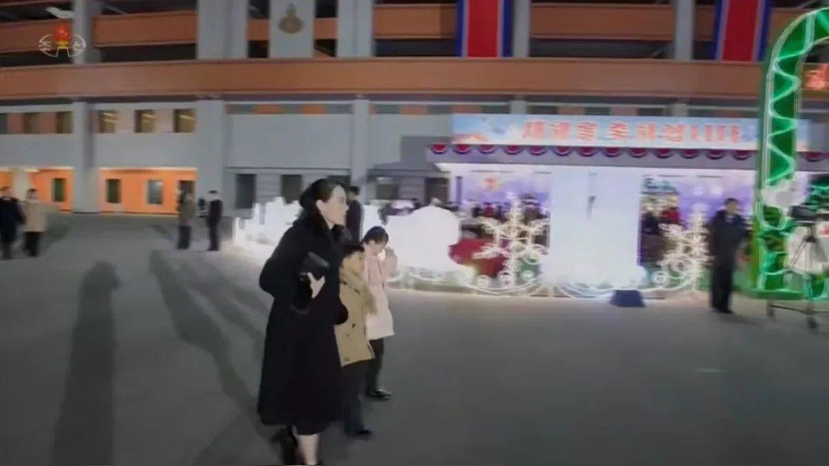 Kim Yo Jong si doi copii