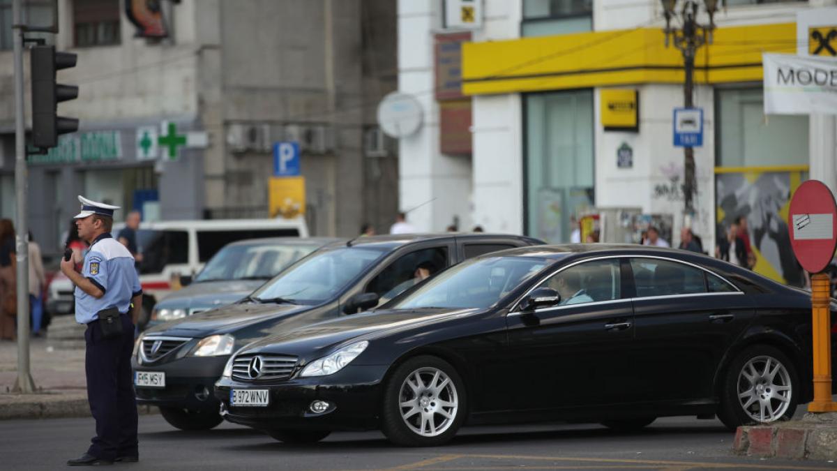 politisti rutier si masini in bucuresti
