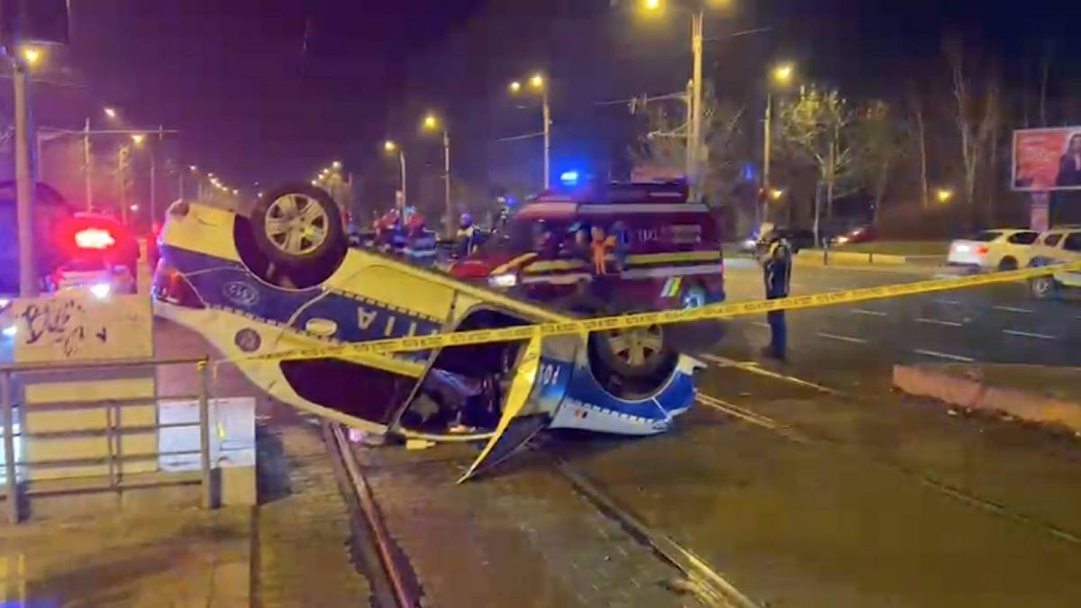 accident masina politie bucuresti titan