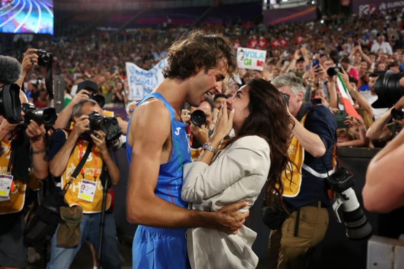 JO 2024. Mesajul viral al unui sportiv olimpic pentru soția sa, după ce și-a pierdut verigheta în Sena: „Vom avea o scuză în plus”