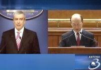 Băsescu şi Tăriceanu criticaţi în Financial Times