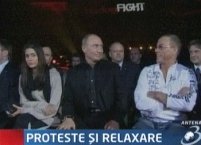 
Putin se relaxează în timp ce ruşii protestează