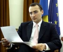 V.Turcan: Geoană înlocuit cu Iliescu la şefia PSD
