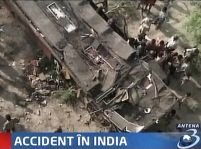 India. Un autobuz a căzut 30 de metri în gol