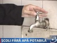 70 de şcoli din Mureş nu au apă potabilă
