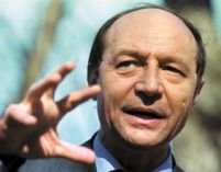 Băsescu acuzat că a fost co-autor la mineriadă