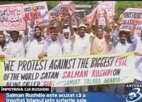 Proteste islamice împotriva autorului 'Versetelor Satanice'