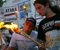 Membru al unui partid naţionalist bulgar atacat cu acid