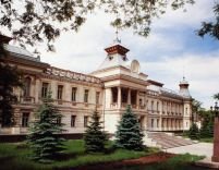 Tarlev cere României să renunţe la vize pentru moldoveni