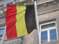 Steagul belgian ars la o demonstrţie pentru independenţa Flandrei