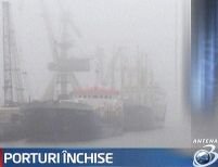 Toate porturile de la Marea Neagră au fost închise din cauza ceţii