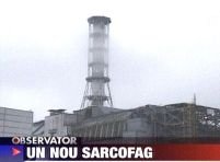 Reactorul nuclear de la Cernobîl - acoperit cu un sarcofag de oţel
