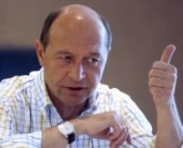 Băsescu a contestat uninominalul la Curtea Constituţională