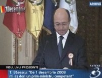 Băsescu îşi doreşte pentru 2008 un prim-ministru competent