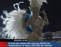 Carnavalul de la Rio. Spectacol incendiar de samba <font color=red>(VIDEO)</font>