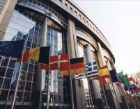 Comisia Europeană ameninţă România cu sancţiuni, din cauza deficitului bugetar