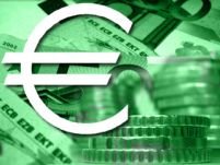 Euro a atins un nou record în faţa dolarului