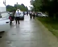 Dâmboviţa: Un bărbat din caravana PD-L a fost înjunghiat mortal <font color=red>(VIDEO)</font>