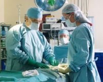 Operaţii în spitalele din străinătate, cu asigurare plătită în ţară 