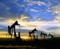 Preţul barilului de petrol a depăşit 146 de dolari