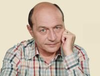 Băsescu a semnat privatizarea Petrom, Alro şi Sidex