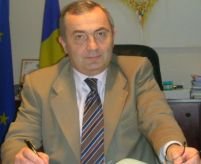 Coloana oficială a ministrului Lazăr Comănescu, implicată într-un accident la Kiev