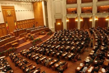 Băsescu se va adresa Parlamentului pe 24 septembrie