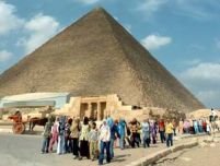 Cei 19 turişti răpiţi în Egipt au fost mutaţi din Libia în Sudan