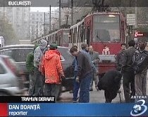 Bucureşti: Tramvaiul 41 a deraiat în zona bulevardului Ion Mihalache