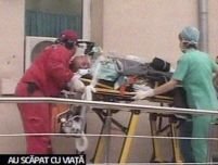 Opt mineri răniţi la Petrila, transferaţi la spitale din Bucureşti