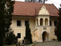 Patru evanghelii din secolul al XVI-lea au fost furate din Muzeul primei Şcoli Româneşti 