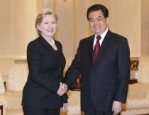 Hillary Clinton cere Chinei să salveze economia SUA

