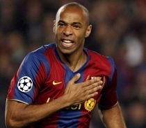 Thierry Henry a ajuns la 50 de goluri marcate în Liga Campionilor în partida cu Olympique Lyon