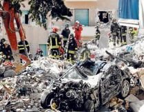 Mafia italiană vrea să acapereze lucrările de reconstrucţie după cutremur

