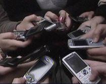 Apelanţii abuzivi la 112, bombardaţi cu zeci de sms-uri 