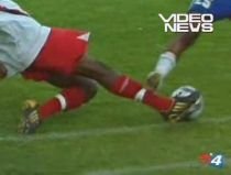 Groaznic! Cea mai urâtă accidentare în fotbal de la Eduardo încoace (VIDEO)