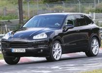 Porsche Cayenne 2011, surprins în imagini spion
